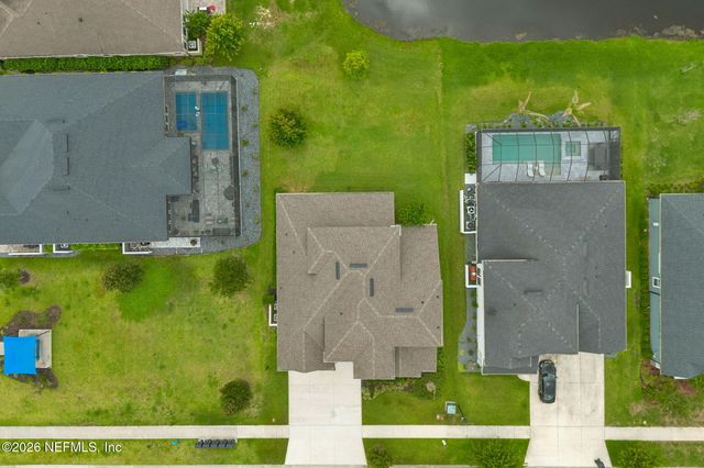 1009 OAKLAND HILLS Avenue, Middleburg, FL 32068