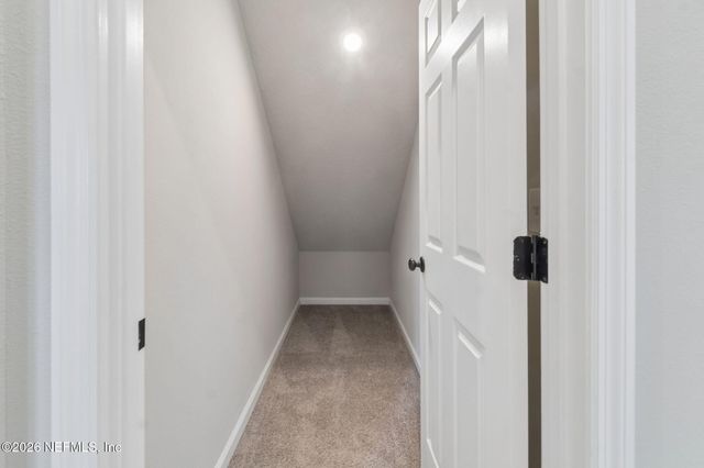 1009 OAKLAND HILLS Avenue, Middleburg, FL 32068