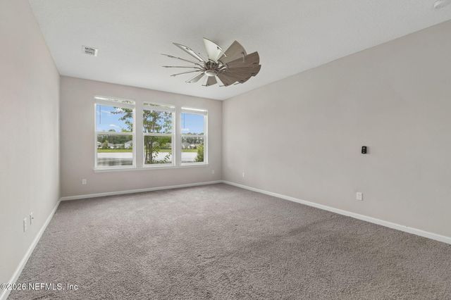 1009 OAKLAND HILLS Avenue, Middleburg, FL 32068