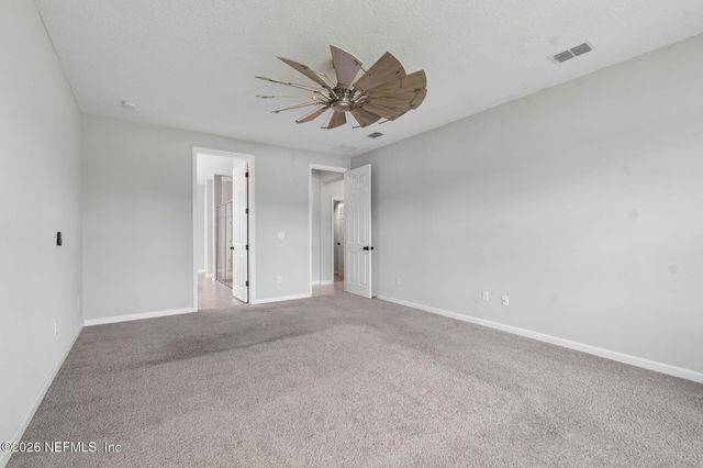 1009 OAKLAND HILLS Avenue, Middleburg, FL 32068