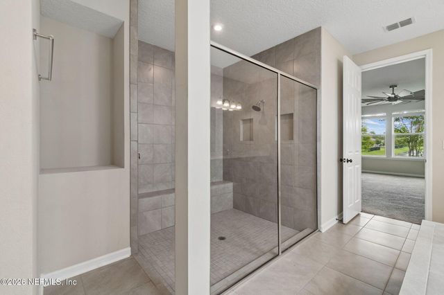 1009 OAKLAND HILLS Avenue, Middleburg, FL 32068