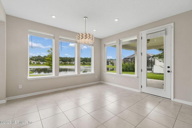 1009 OAKLAND HILLS Avenue, Middleburg, FL 32068
