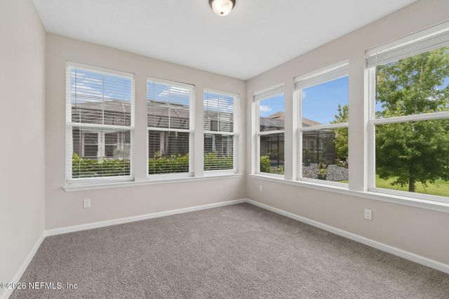 1009 OAKLAND HILLS Avenue, Middleburg, FL 32068