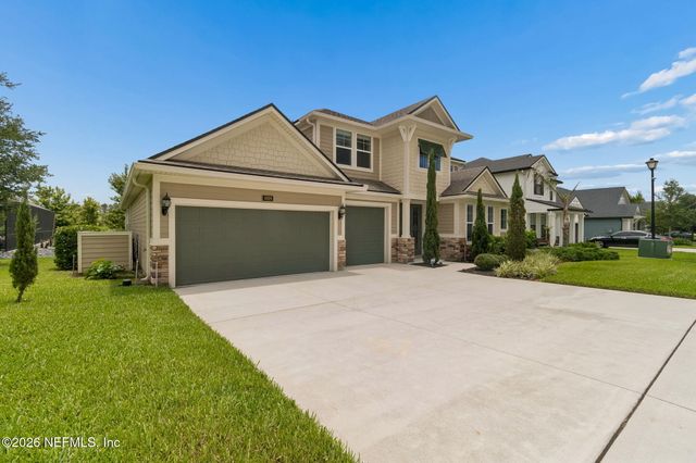 1009 OAKLAND HILLS Avenue, Middleburg, FL 32068