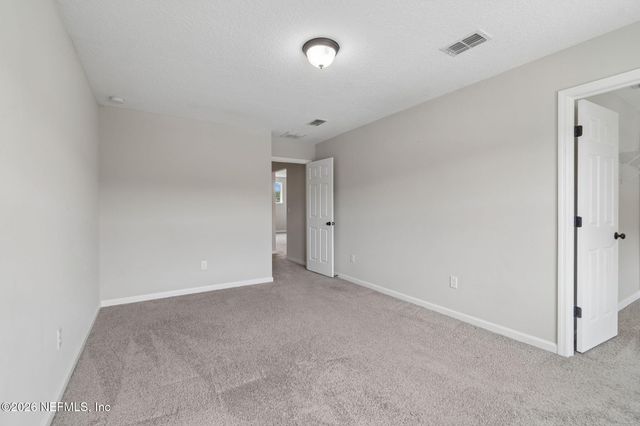 1009 OAKLAND HILLS Avenue, Middleburg, FL 32068