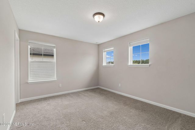 1009 OAKLAND HILLS Avenue, Middleburg, FL 32068