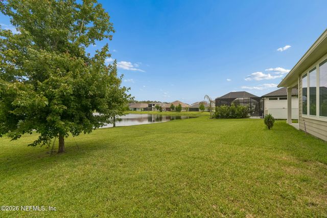 1009 OAKLAND HILLS Avenue, Middleburg, FL 32068