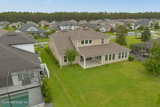 1009 OAKLAND HILLS Avenue, Middleburg, FL 32068