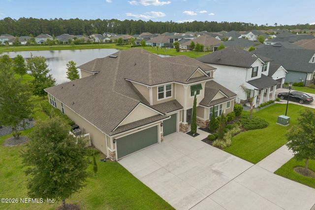 1009 OAKLAND HILLS Avenue, Middleburg, FL 32068
