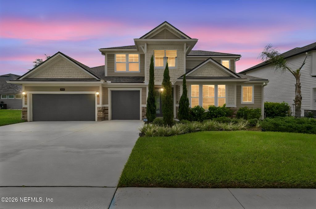 1009 OAKLAND HILLS Avenue, Middleburg, FL 32068