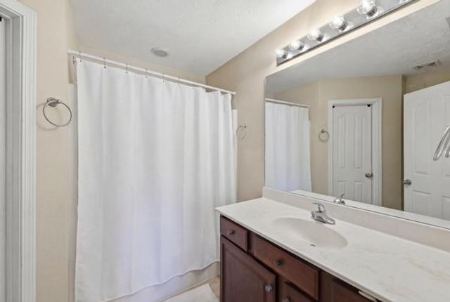 3229 Creek Path Lane, Lexington, KY 40511