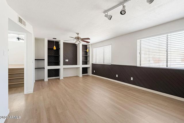 620 E APPALOOSA Road, Gilbert, AZ 85296