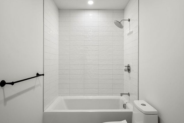 14 Elm Street 14, Newton, MA 02465