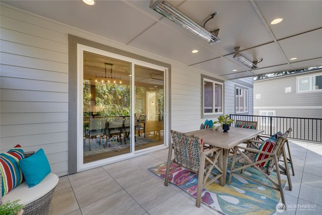 815 130th Avenue NE, Bellevue, WA 98005