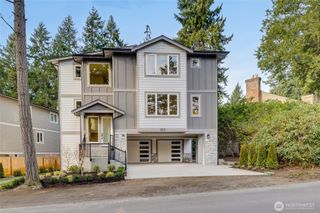 815 130th Avenue NE, Bellevue, WA 98005