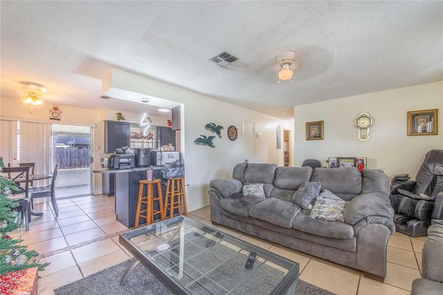 666 FLORIDA PARKWAY, Kissimmee, FL 34743