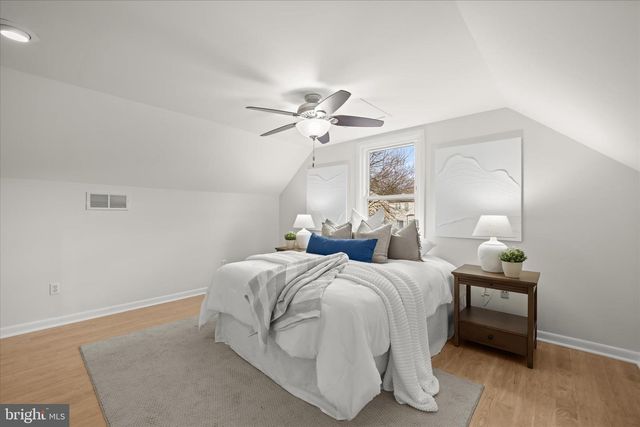 8004 HELONIAS CT, Pasadena, MD 21122