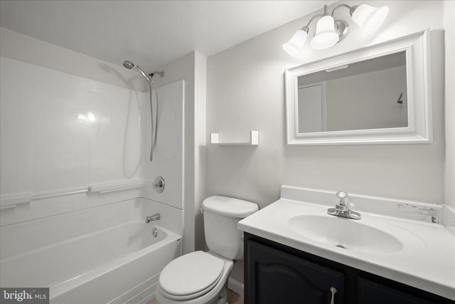 8004 HELONIAS CT, Pasadena, MD 21122