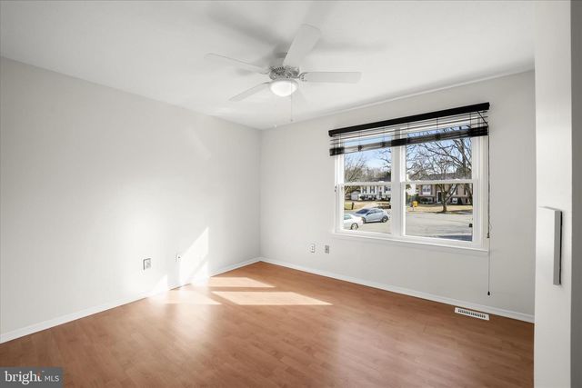 8004 HELONIAS CT, Pasadena, MD 21122