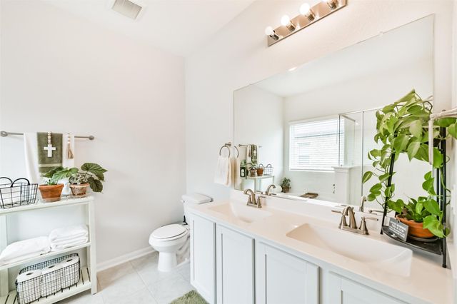 7407 Parkview Drive, Hitchcock, TX 77563