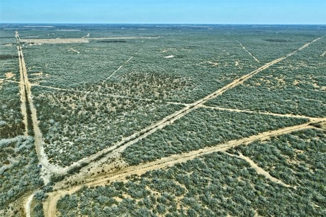 2104 CR 440, Alice, TX 78332