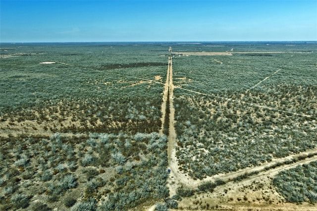 2104 CR 440, Alice, TX 78332
