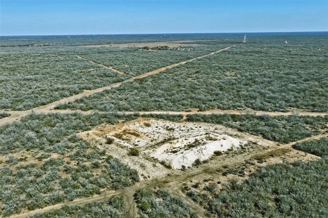 2104 CR 440, Alice, TX 78332