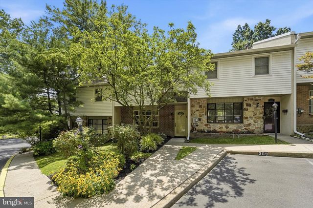 310 WOODSIDE CIR, Dresher, PA 19025