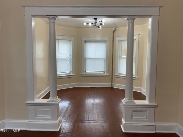 972-974 Main Avenue, Schenectady, NY 12303