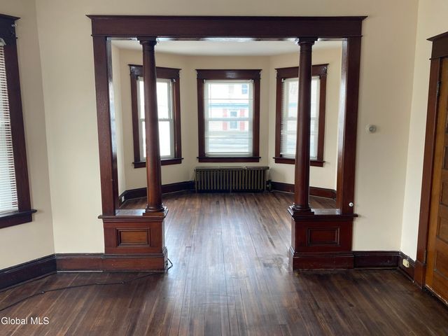 972-974 Main Avenue, Schenectady, NY 12303