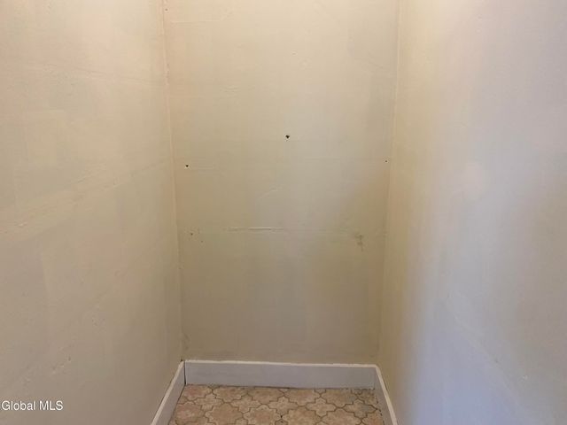 972-974 Main Avenue, Schenectady, NY 12303