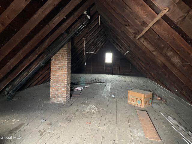 972-974 Main Avenue, Schenectady, NY 12303