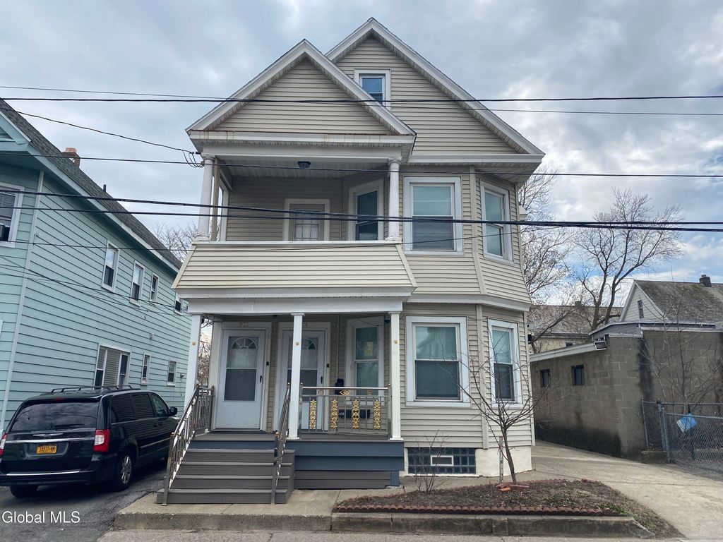 972-974 Main Avenue, Schenectady, NY 12303
