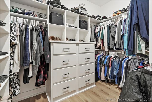 3800 E 482 Lane, Pryor, OK 74361