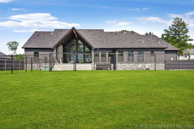 3800 E 482 Lane, Pryor, OK 74361