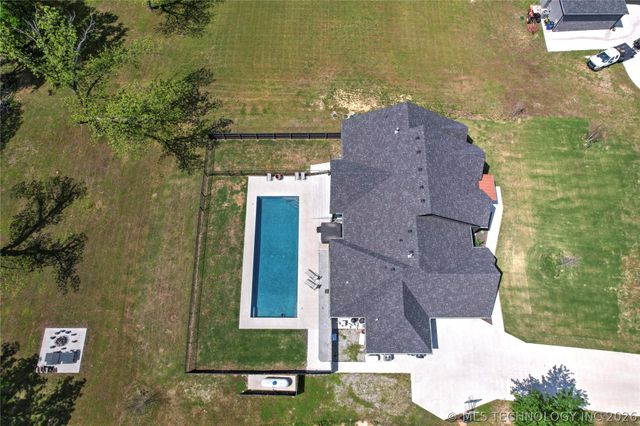 3800 E 482 Lane, Pryor, OK 74361