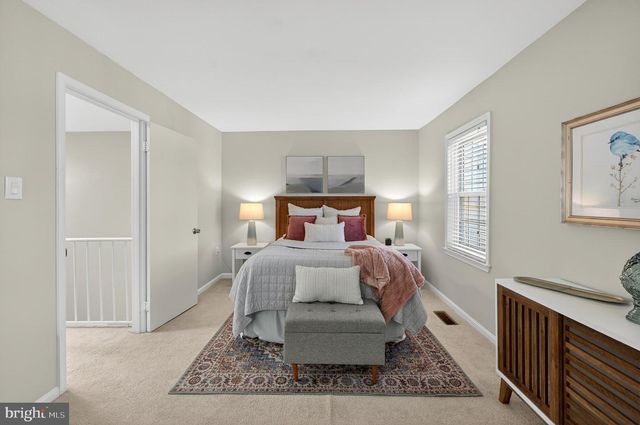 5635 SUTHERLAND CT, Burke, VA 22015