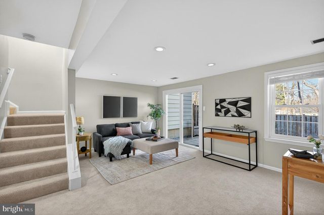 5635 SUTHERLAND CT, Burke, VA 22015