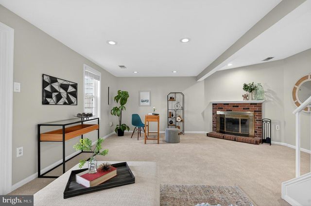 5635 SUTHERLAND CT, Burke, VA 22015