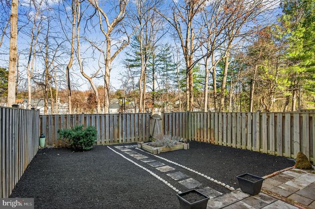 5635 SUTHERLAND CT, Burke, VA 22015