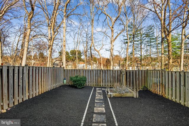 5635 SUTHERLAND CT, Burke, VA 22015