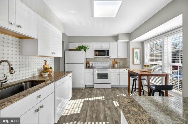 5635 SUTHERLAND CT, Burke, VA 22015