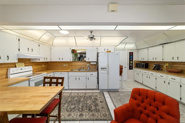 8667 SW 97TH STREET C, Ocala, FL 34481