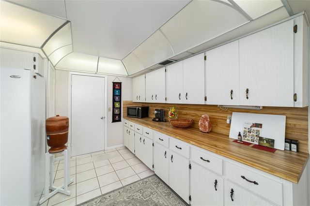 8667 SW 97TH STREET C, Ocala, FL 34481