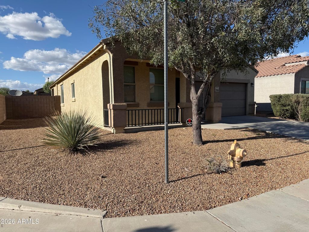 23856 W TAMARISK Avenue, Buckeye, AZ 85326 — photo 3
