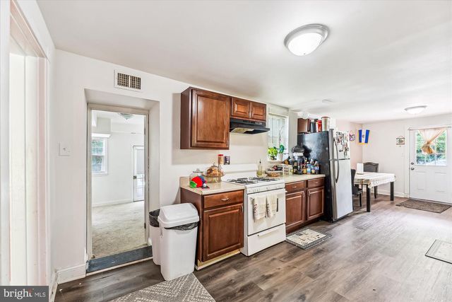 9502 BRANDYWINE RD, Clinton, MD 20735