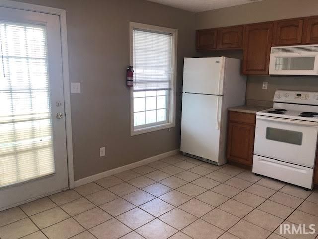 3811 E Cobble Creek Drive, Bloomington, IN 47401