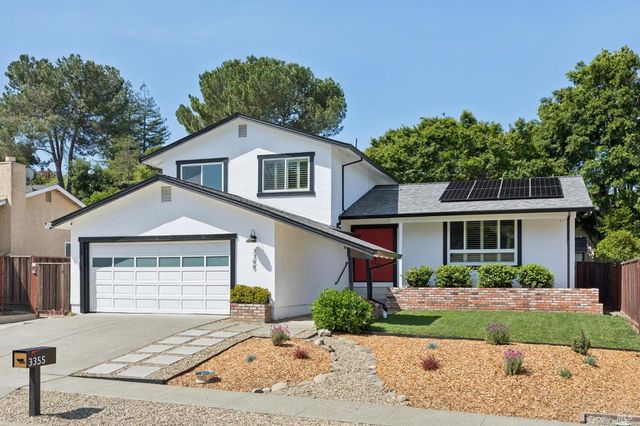 3355 Twin Oaks Dr, Napa, CA 94558