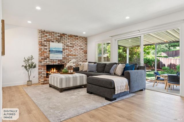 3355 Twin Oaks Dr, Napa, CA 94558