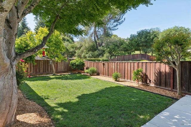 3355 Twin Oaks Dr, Napa, CA 94558